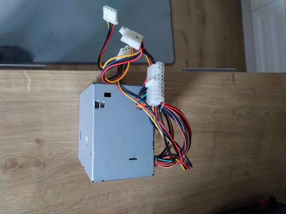 PC Netzteil ASTEC AA21850 145W - Bild 2 von 4