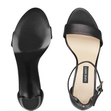 Nine West Pruce Ankle Strap Block Heel (2.5") Sandals Size 7M Black