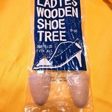 Vintage ladies wooden shoe tree 1 pair, in package