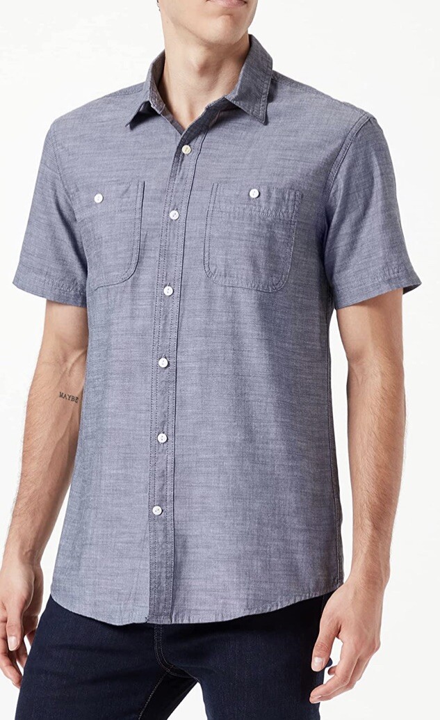 Amazon Essentials Men's Short-Sleeve Chambray Shirt Medium