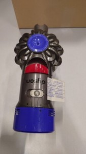 Dyson V7/V8 Staubsauger - Gebraucht, Schwacher Akku, Gebrauchsspuren