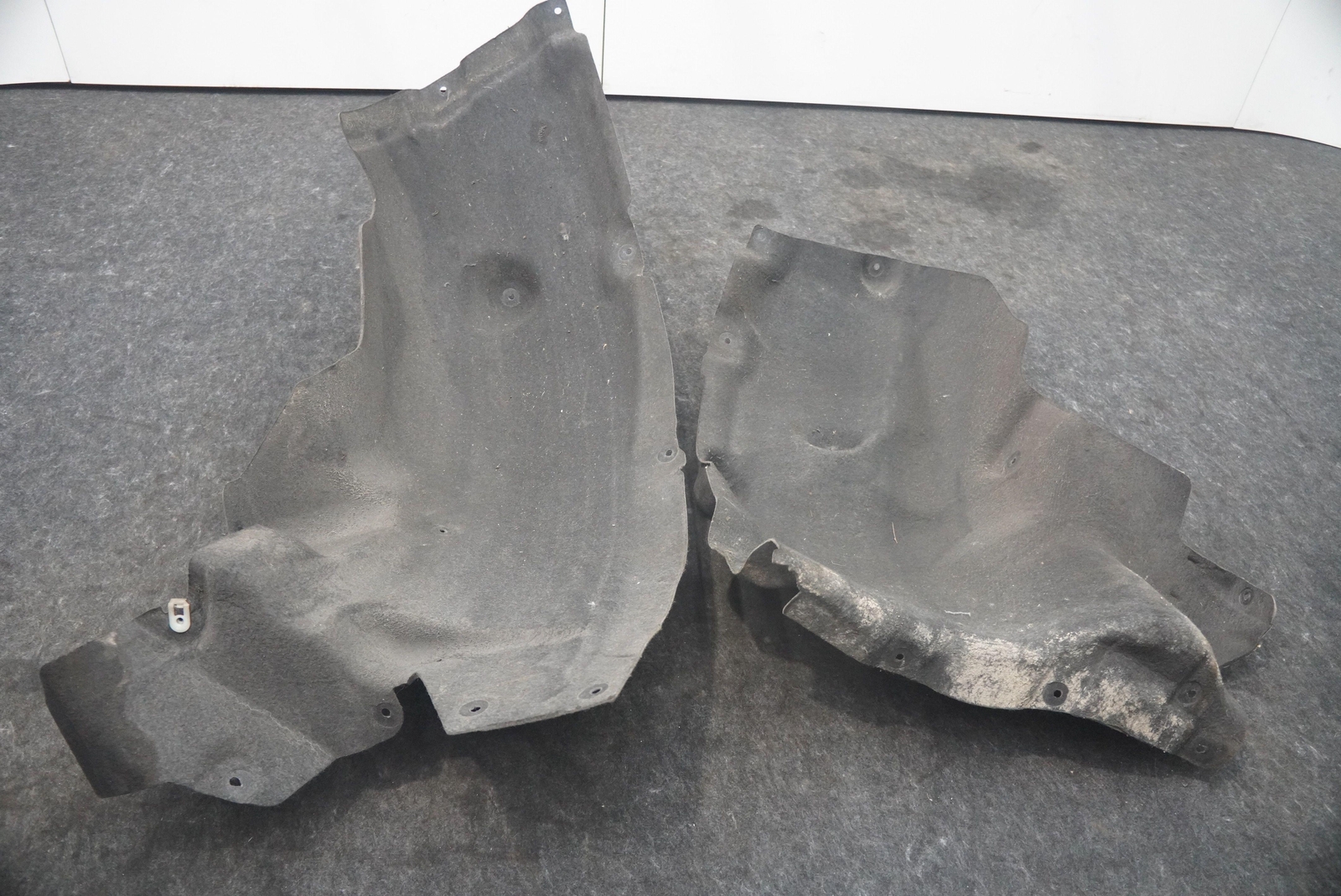 Rear Right Inner Quarter Fender Wheel Well Arch Liner Panel 51717328624 BMW i8