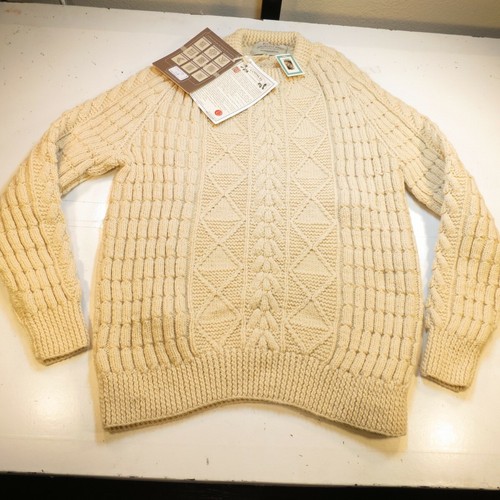 NEW NWT ARAN SWEATER MARKET CONWAY 