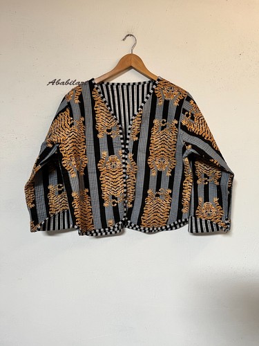 Indian Black Tiger Printed Cotton Quilted Jacket Vintage Reversible Jacket - Picture 5 of 10
