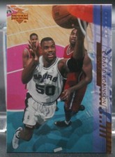 David Robinson (Spurs/HOF/Navy) - 2000/2001 Upper Deck #151