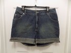 Foto 1 di 4