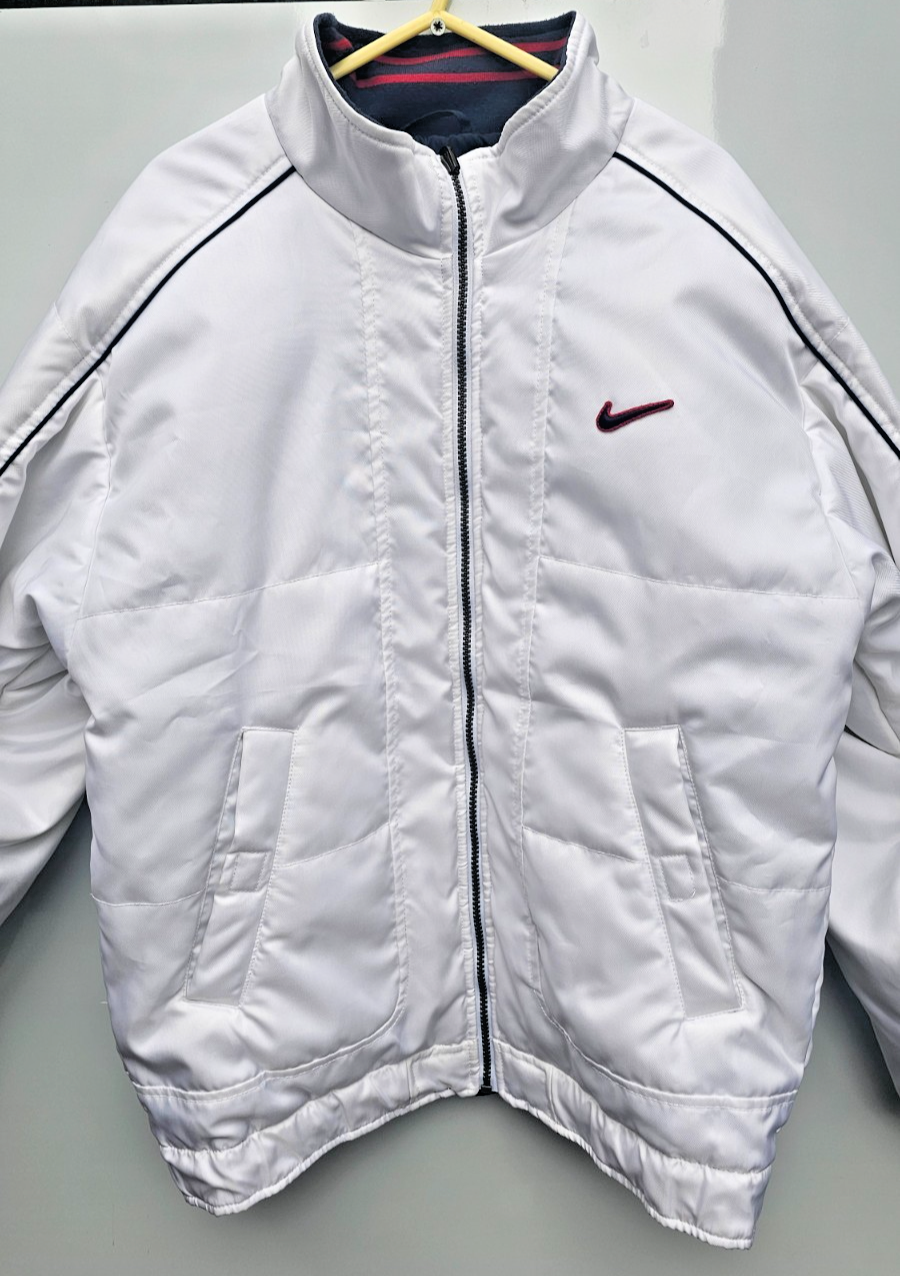 SACAI X NIKE NIKE GIACCA BIANCA VINTAGE ANNI 90 DONNA PUFFER REVERSIBILE