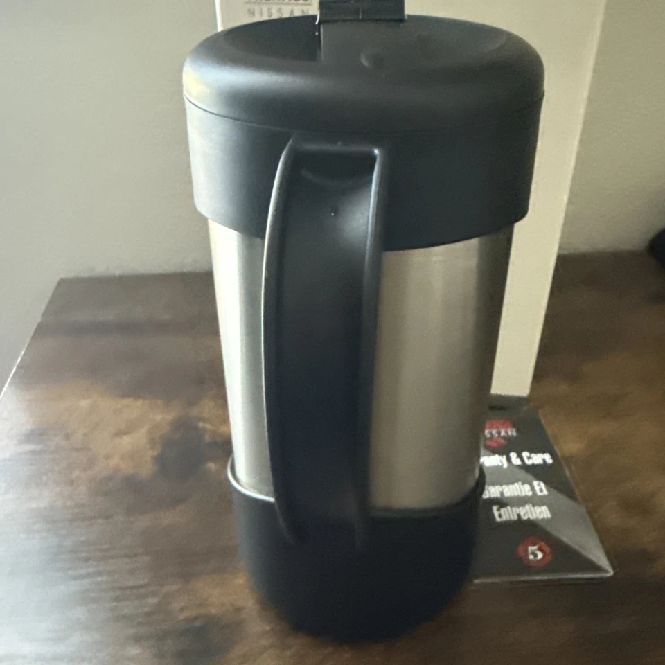 Thermos Vacuum Insulated Stainless Steel Gourmet Coffee Press, 34 Ounce in Box - Image 3 of 4