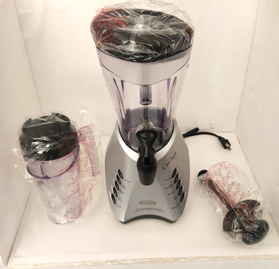 Back to Basics Chris Freytag Deluxe Smoothie Swirl Blender Set FB600CF NOS
Opens in a new window or