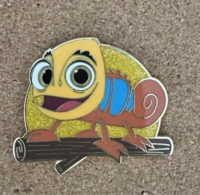 Disney Yellow Pascal Chameleon Rapunzel Tangled Fairy Tails LE 1250 Pin