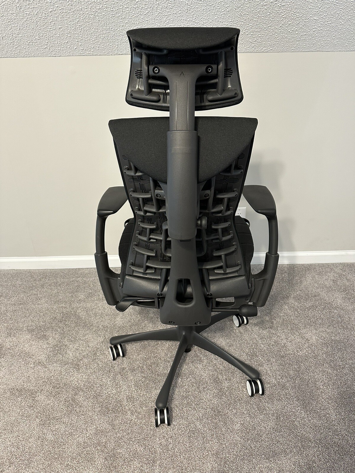 Herman Miller Embody Ergonomic Office Chair Black 100147358 eBay