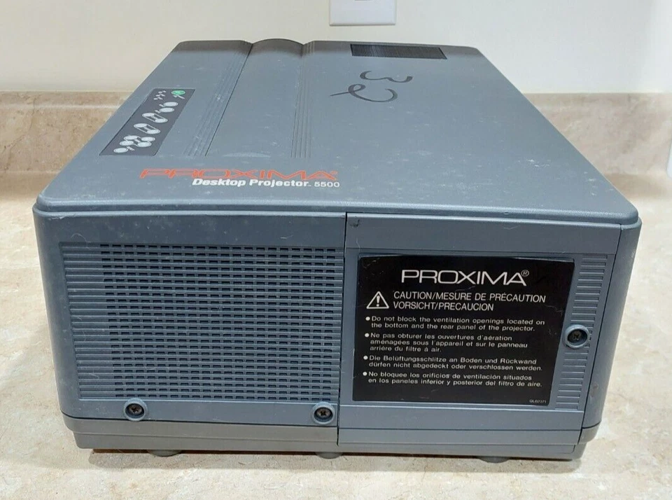 Настольный видео проектор Proxima 5500 DP5500 3LCD 640x480 4:3 VGA работает с лампой - Изображение 4 из 4