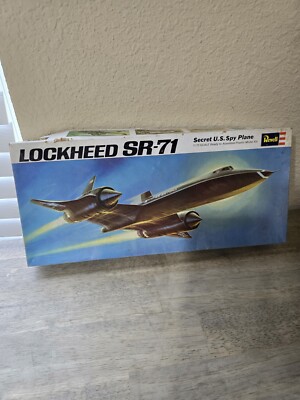 VINTAGE 1969 REVEL Model LOCKHEED SR-71 SECRET U.S. SPY PLANE Kit #H-212
