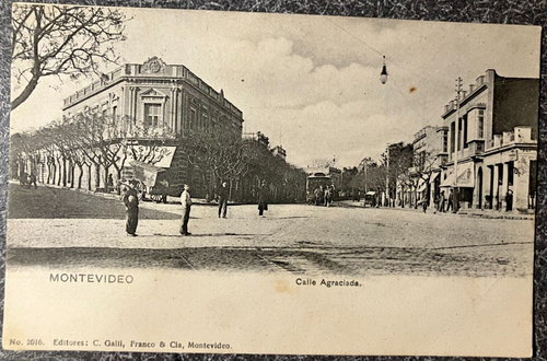 Antique postcard: Calle Agraciada, Montevideo Uruguay, unposted, wide-angle shot