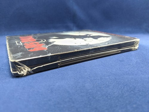 IRON SKY 2 Steelbook Bluray Timo Vuorensola Lara Rossi Vladimir Burlakov NEUF - Photo 7/9