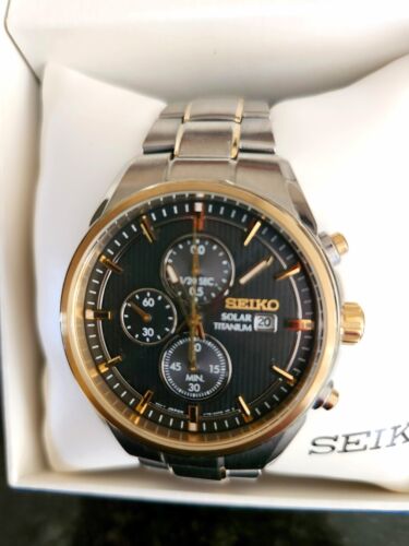 SEIKO Solar Titanium Chronograph SSC392 Black Dial Wristband Silver / Gold New