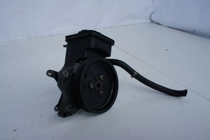 Original BMW E87 E90 E91 E92 Austausch Kühlmittelpumpe mechanisch 11517790472