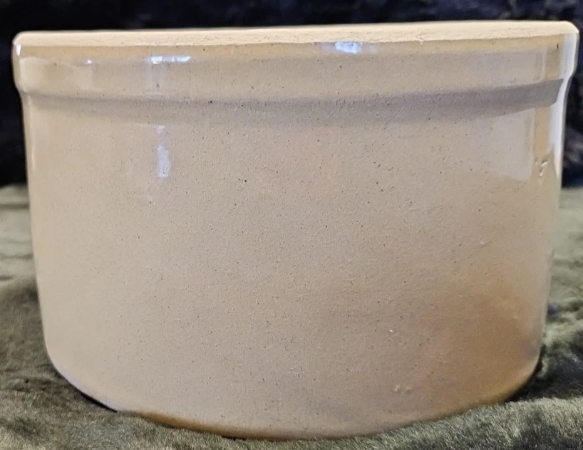 Cuenco de cerámica para perros R.R.P. Co Roseville OH EE. UU. 8,25" ancho gres amarillo de colección #200 Foto 4 de 4