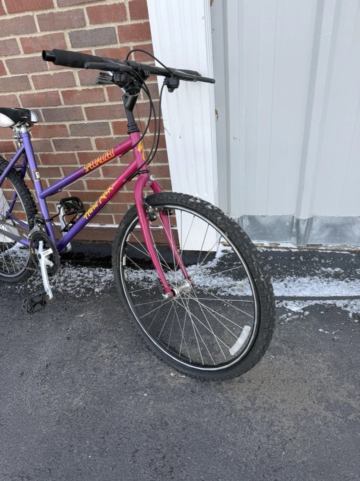 Specialized Hardrock Ultra 19” Mujer 'Púrpura Arándano Años 90' Foto 2 de 4