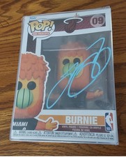 Ultimate Funko Pop LeBron James Figures Gallery and Checklist 35