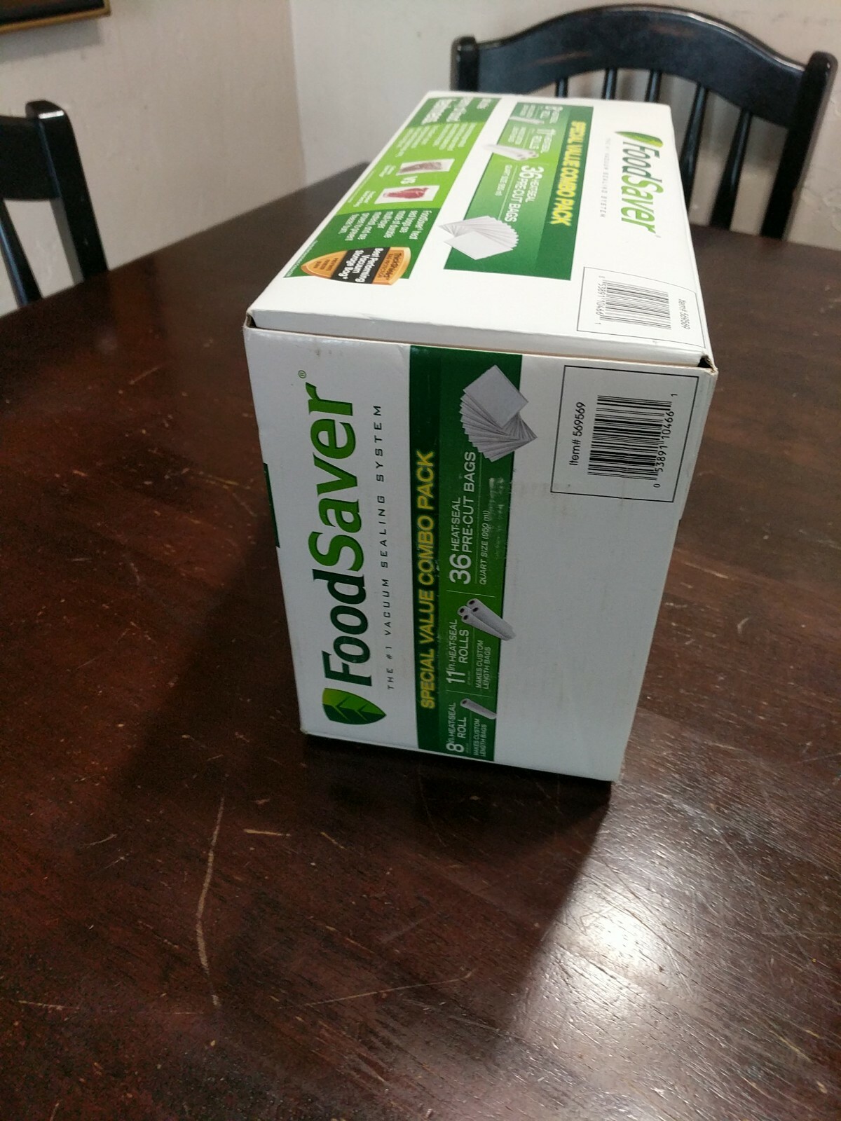 FoodSaver Special Value Combo Pack 8" & 11" Rolls (5) and Qt. Bags (36