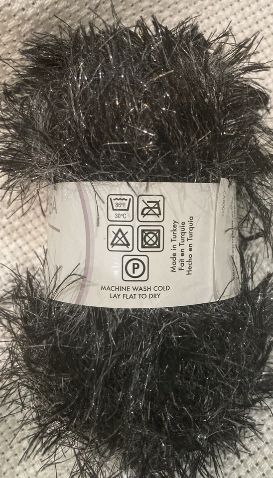 MODA DEA ZING YARN, lot of 2 skeins. Midnight, 50 grams each, Eyelash - Image 3 of 4