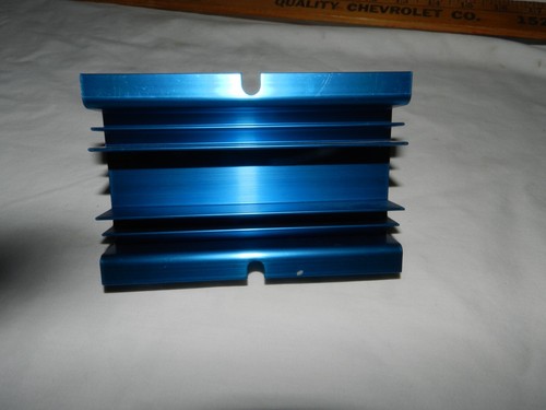 COLE HERSEE 48070 70A BATTERY ISOLATOR 12-36V DC 3-STUD - Picture 4 of 7