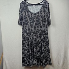Lula Roe Dress Woman’s Size 3XL Black White Nicole