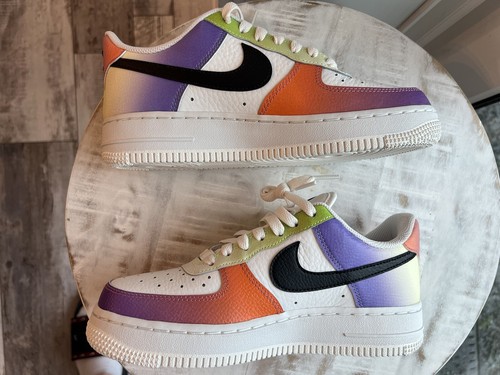 Taglia 6,5 - Nike Air Force 1 '07 multicolore sfumato con - Foto 5 di 9