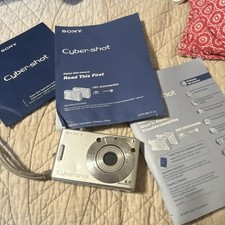 Sony Cyber-shot DSC-W30 6.0MP Compact Digital Camera Silver Carl Zeiss Lens