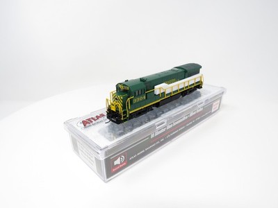 Atlas N 40005944 Reading & Northern GE U33B Diesel Locomotive Freight Train