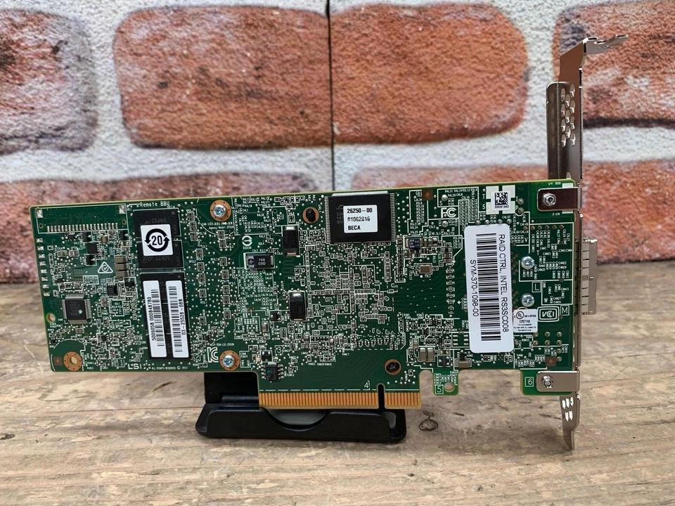 Genuine Intel RS3SC008 Dual Port RAID Controller Card - Full Height - Image 3 of 3