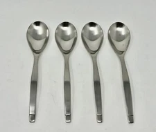 Oneida Sling Set of 4 Round Bowl Soup Spoons Quality 18/10 Stainless