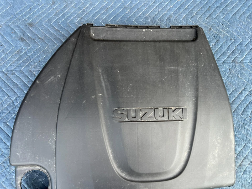 Panel de cubierta del motor Suzuki SX4 2010-2013 hatchback 54L-R01 OEM #1283CN Foto 2 de 4