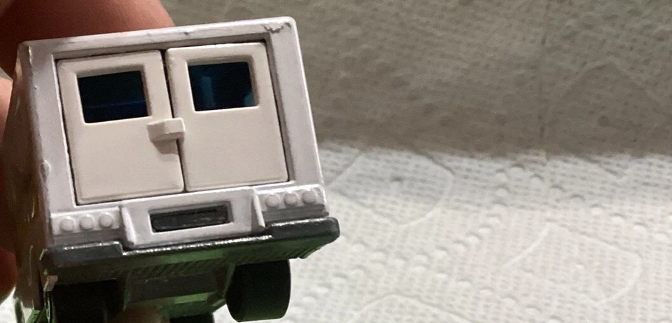 Matchbox Super Fast Emergency Medical Service Vehicle 1:64 Die Cast,#41 - Image 4 of 4