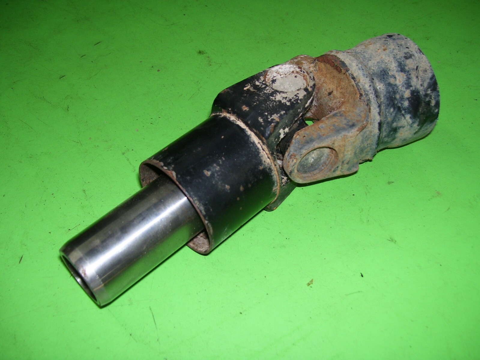 85 Nissan 300ZX Z31 Turbo 2+0 Drive Shaft YOKE Automatic Transmission