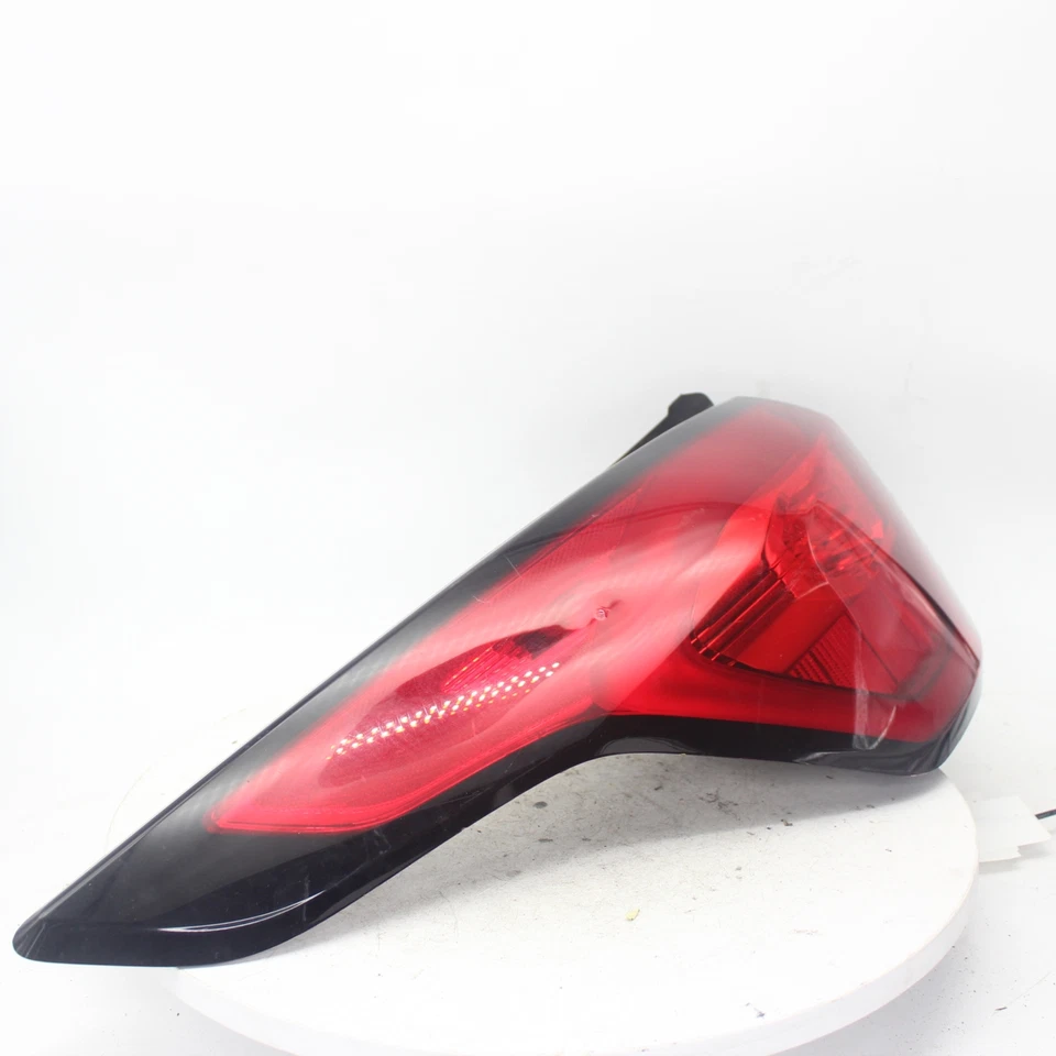 2019 Ford Escape Left Hand Tail Light Part Number - KJ54-13405-AB — 第 3/4 张图片