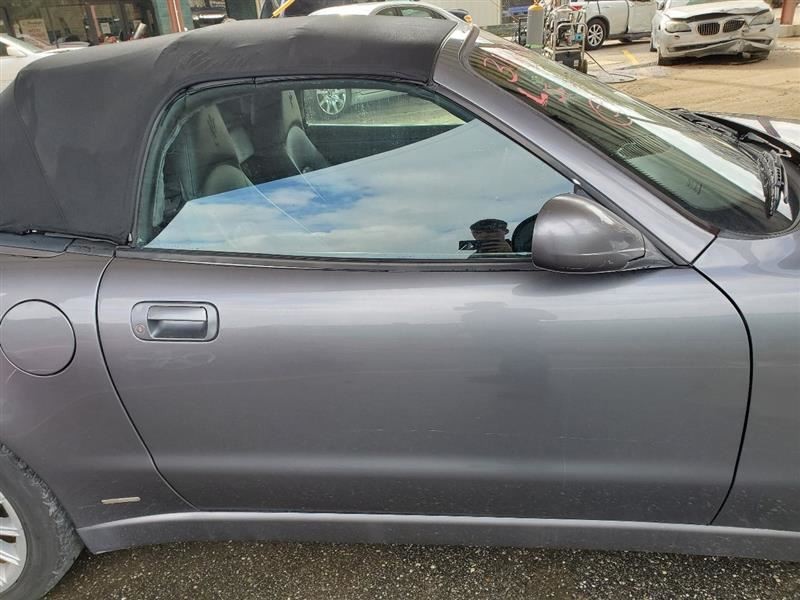 2002 Maserati Spyder Cambiocorsa OEM Right Rocker Panel Moulding Skirt