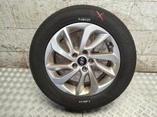 HYUNDAI TUCSON MK3 TL 17" ALLOY WHEEL WITH DAMAGED TYRE 225/60/R17 52910-D7260