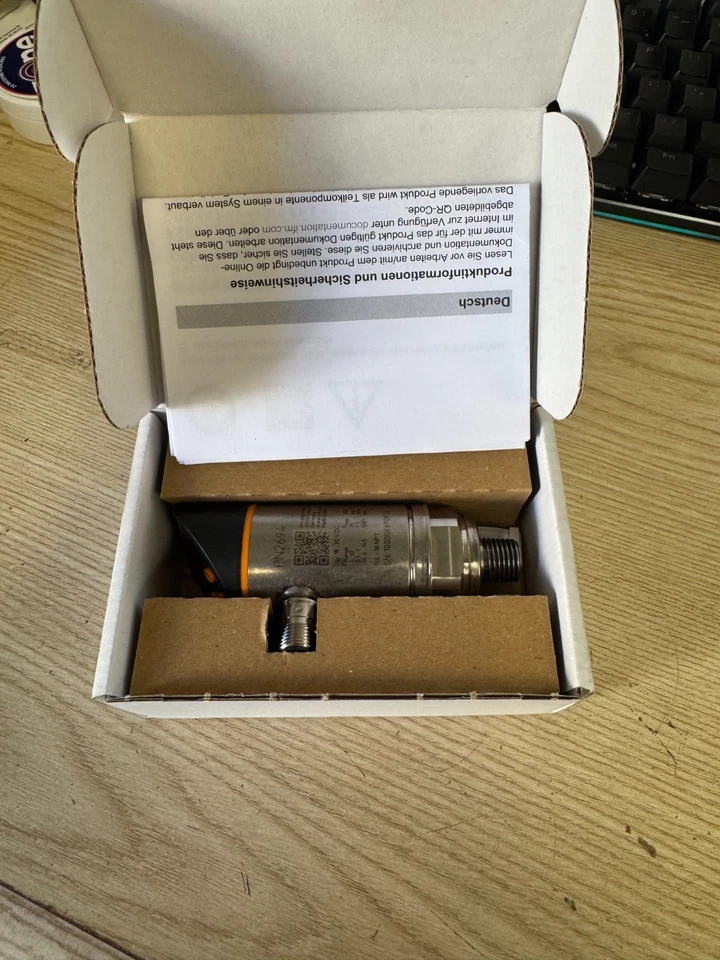 Ifm Efector PN2694 PN-010-REN14-MFRKG/US/V Pressure Sensor 1087psi 18-30v-dc - Image 2 of 2