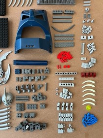 LEGO BIONICLE: Piraka Stronghold (8894) - READ DESCRIPTION!