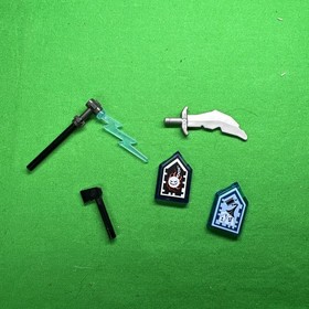 LEGO Nexo Knights MINIFIGURES: Rogul nex077, Axl Bot nex094, Brickster nex104