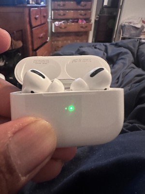 Apple AirPods Pro with MagSafe Wireless Charging Case - White