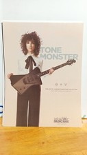 MUSIC MAN GUITARS  ST. VINCENT ANIIE CLARK 2017  PRINT AD 11 X 8.5  d3