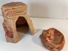 Aquarium Decoration Cave Hut Fish Tank Decor Hide Hideout Ornament Turtle Dish