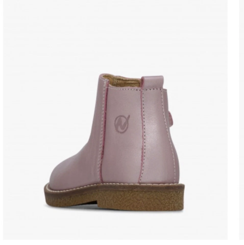 Botas de tornozelo Naturino Daisie couro rosa novas com etiquetas - Tamanho 10.5 - Imagem 4 de 4