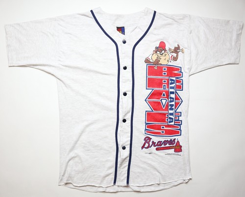 ATLANTA BRAVES LOONEY TUNES 1995 GRAPHIC BASEBALL BUTTON JERSEY SHIRT MEN'S L - Picture 2 of 16