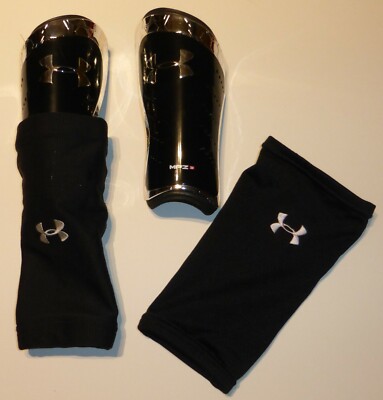 UNDER ARMOUR SHIN GUARD Dominate Emulate SOCCER S Black / Silver MPZ 3 SMALL SM
