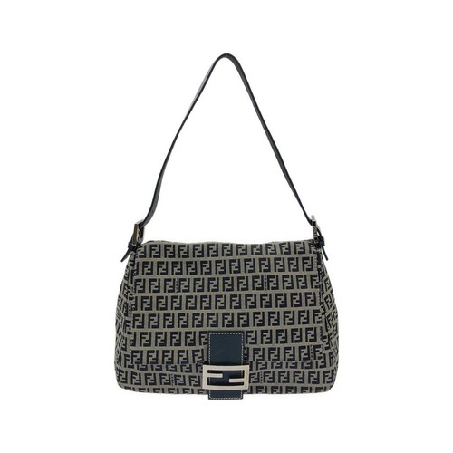 Authentic [Vintage] Fendi Mamma Baguette 26325 Shoulder Bag #270-004-272-0666
