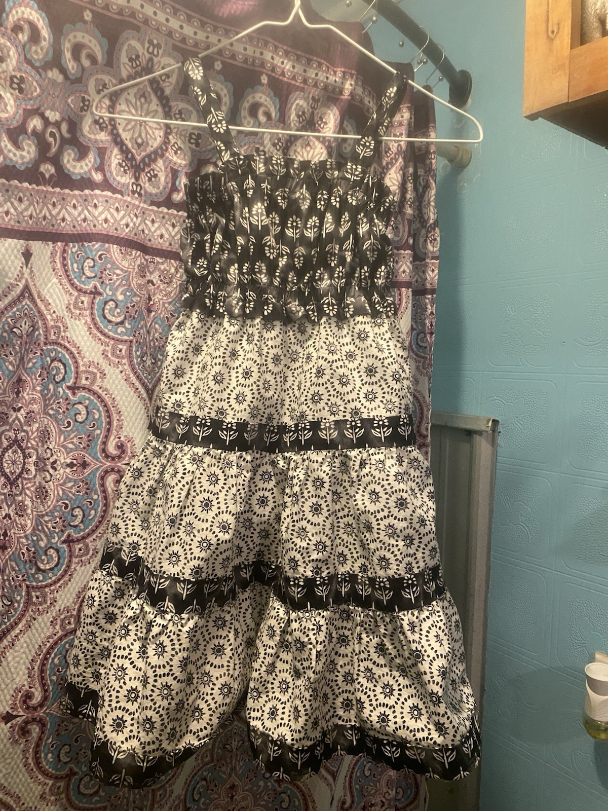 Picture 4 of 5
